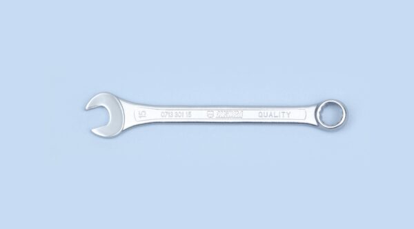 Llave combinada corta